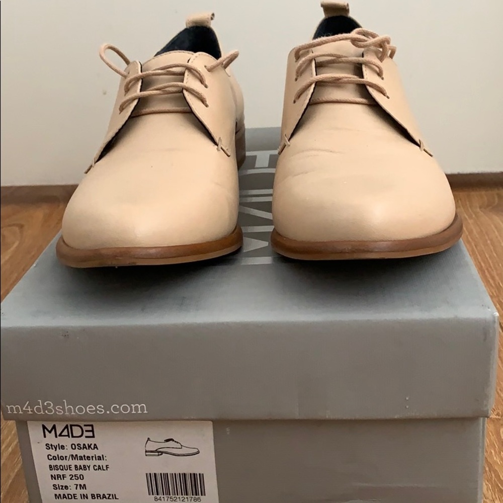 Nude leather oxfords by M4D3
